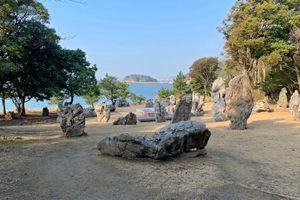 [Cai Guo-Qiang][0], Cultural Melting Bath: Project for Naoshima (1998). Benesse Art Sites, Naoshima Island, Japan. Photo: Georges Armaos.  


[0]: https://ocula.com/artists/cai-guo-qiang/